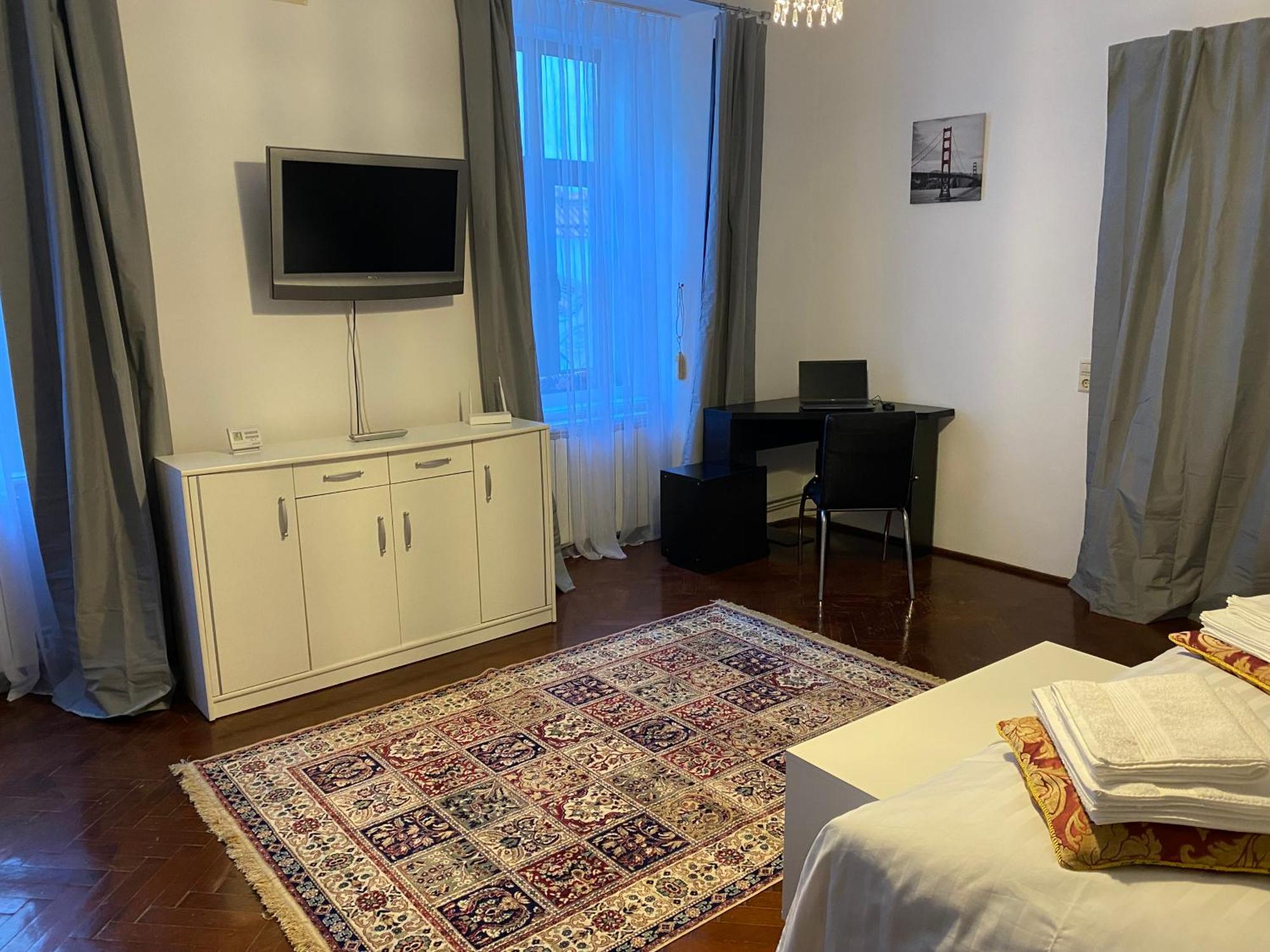 Old Center-Cozy Corner # 1 Apartment บราชอฟ ภายนอก รูปภาพ